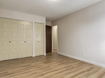Grand Park Village 1 Bedroom Apartment for Rent at 4810...