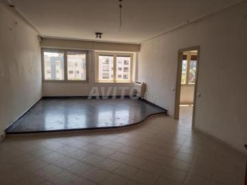 Grand plateau bureau super de 145 m2 sur parc