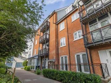 Great Stour Mews, Canterbury, 2 Bedroom Flat