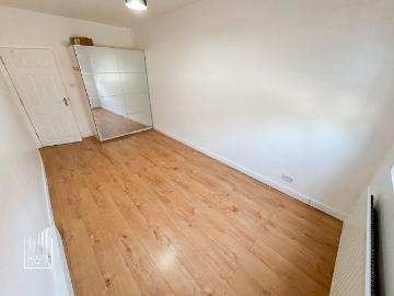 Green Lanes, Hackney N16, 2 bed flat to rent, £1,900 pcm...