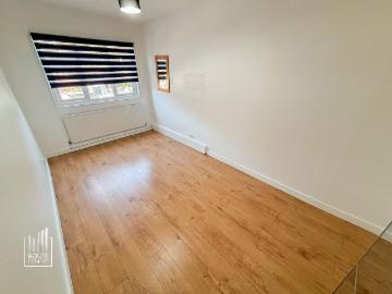 Green Lanes, Hackney N16, 2 bed flat to rent, £1,900 pcm...