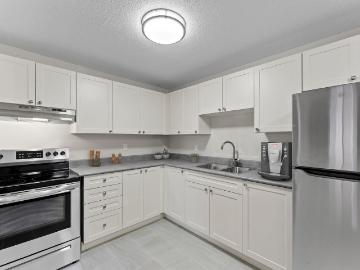 Green Park 2 Bedroom Apartment for Rent at 180/204 Queen...