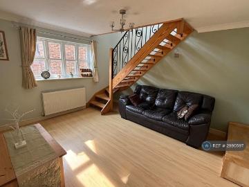 Grenadier Close, Maidstone, ME15 1 bed in a house share...