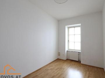 Grenze 1070/1080: Gute Aufgeteilte 113 m2 + 5 Zimmer...