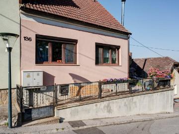 Handwerker aufgepasst! Einfamilienhaus mit Potenzial in...