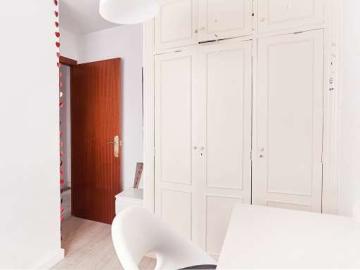 Habitación en piso de 4 dormitorios en Porvenir, Sevilla