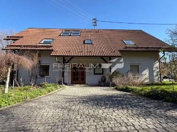 Haus zum Kaufen in Hilchenbach Vormwald 399.000,00 EUR...