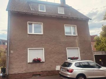 Haus zum Kaufen in Neuss Grimlinghausen 590.000,00 EUR...