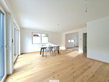 Haus 4 Schlafzimmer Zu Verkaufen Wien Wien 941900...