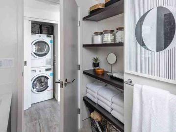 Hazel 2 Bedroom Apartment for Rent at 4733 Hazel St,...