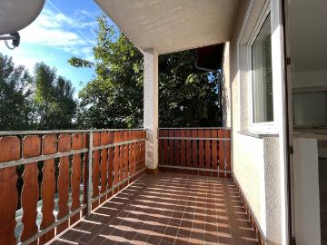 Helle 2 Zimmer Wohnung mit Balkon und Carport in Lieboch...
