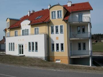 Helle 3 Zimmer Wohnung mit Fernblick