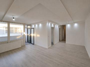 Helle 3 Zimmer Ergeschosswohnung | inkl. Einbauküche +...