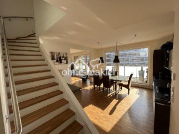 Helle, moderne City Maisonette Wohnung am Kanal