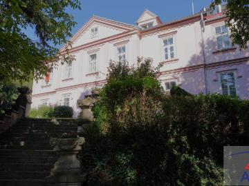 Herrschaftliches Wohnen im Schloss: Exklusive...