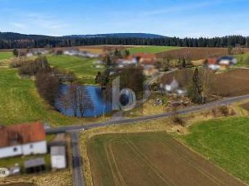 HIER WÄCHST IHR ZUHAUSE  918 M² IM GRÜNEN