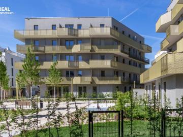 Hirschfeld Ihr neues Zuhause im Grünen anfragen,...