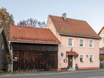 Historisches Kleinod mit rustikalem Charme – Ein Zuhause...