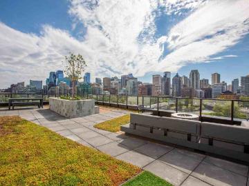 HIVE 2 Bedroom Apartment for Rent at 223 9a St Nw,...