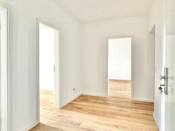 Hochwertig modernisierte 3 Zimmer Wohnung mit Balkon