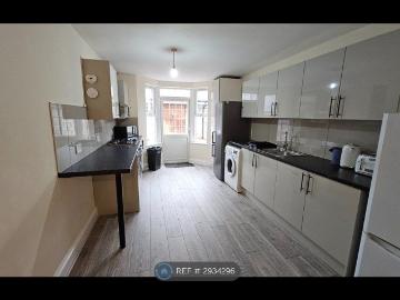 Holland Road, London E15, 4 bed terraced house to rent,...