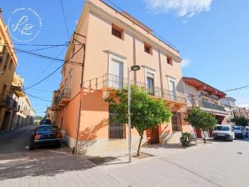 Hotel en venta en Garriguella, Girona