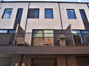 Contemporary house with terrace