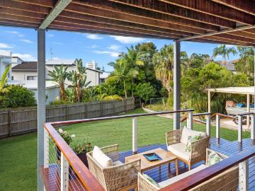 house 16A Tantula Road East, Alexandra Headland