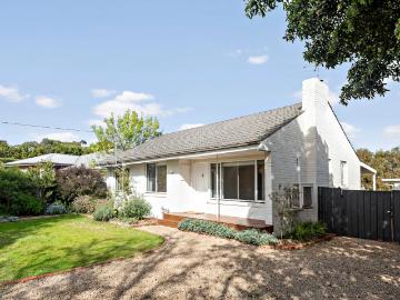 house 23 Karella Crescent, Mornington
