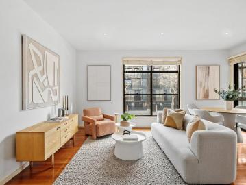 House 2 Bedroom For Rent North Melbourne VIC ES104786080