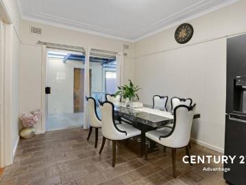 House 3 Bedroom For Rent Wentworthville, NSW ES103014536