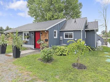 House with garden