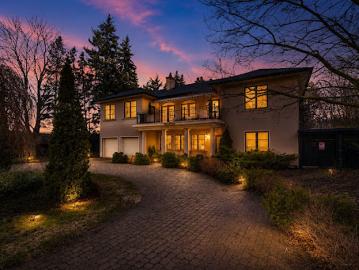 House with garden and terrace
