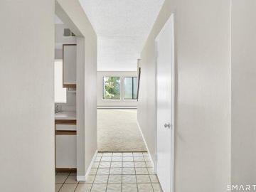 house with 2 bedroom, Farmington CT ES105660104