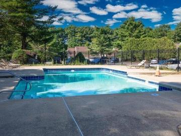 house with 2 bedroom, Rochester NH ES105832444