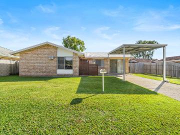 house at 7 Cabbage Tree Road, Andergrove,Australia