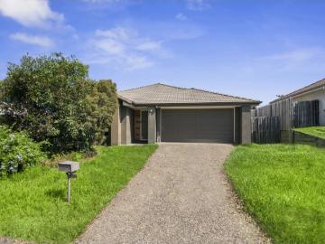 apartment at 8/106 108 Marine Parade, Southport