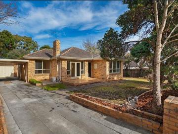 house at 32 Banyule Road, Rosanna