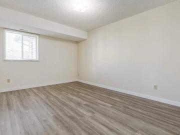 Huntington Court Coach Homes 2 Bedroom Home for Rent at...