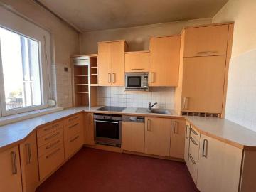 Ideal für Handwerker: 4 Zimmer Wohnung braucht Zuwendung