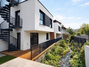 Ihr neues Zuhause – Stilvolle Doppelhaushälfte mit...