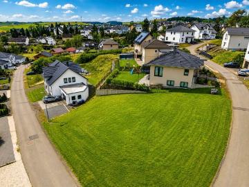 Ihr Zuhause im Grünen – Baugrundstück im Neubaugebiet...