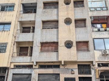 Immeuble R3 Mazola ex aeroport a renover FORTE RENTABILITE