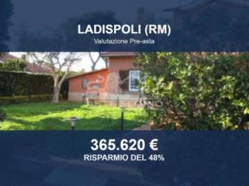 Immobile in asta di 206 m, box auto in vendita a Ladispoli