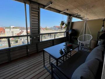 inkl. Tiefgaragenplatz hochwertige Neubauwohnung Balkon...