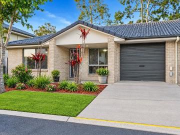 INVESTOR OPPORTUNITY Low Maintenance Villa in Trafalgar...