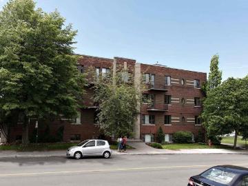 Jardins Decelles 2 Bedrooms 5600 Avenue Decelles, Montréal