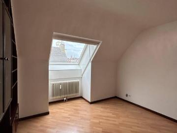 JOHANN NEPOMUK BERGER PLATZ DACHGESCHOSSWOHNUNG