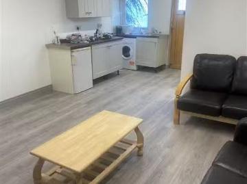 Nice 31 Raheen Close Springfield, Tallaght, Dublin 24,...