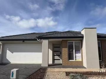 For Rent! 6 Maggie Crescent, Mambourin, VIC 3024